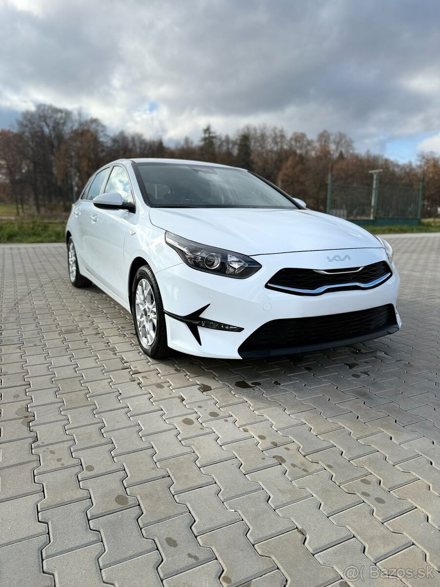 🚗 KIA Ceed 1.5 T-GDi GT-Line, 2022, 38 000 km, - 2