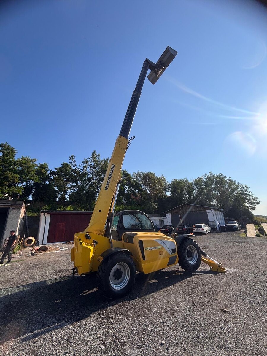 Prodám Teleskopický Nakladač New Holland - 2