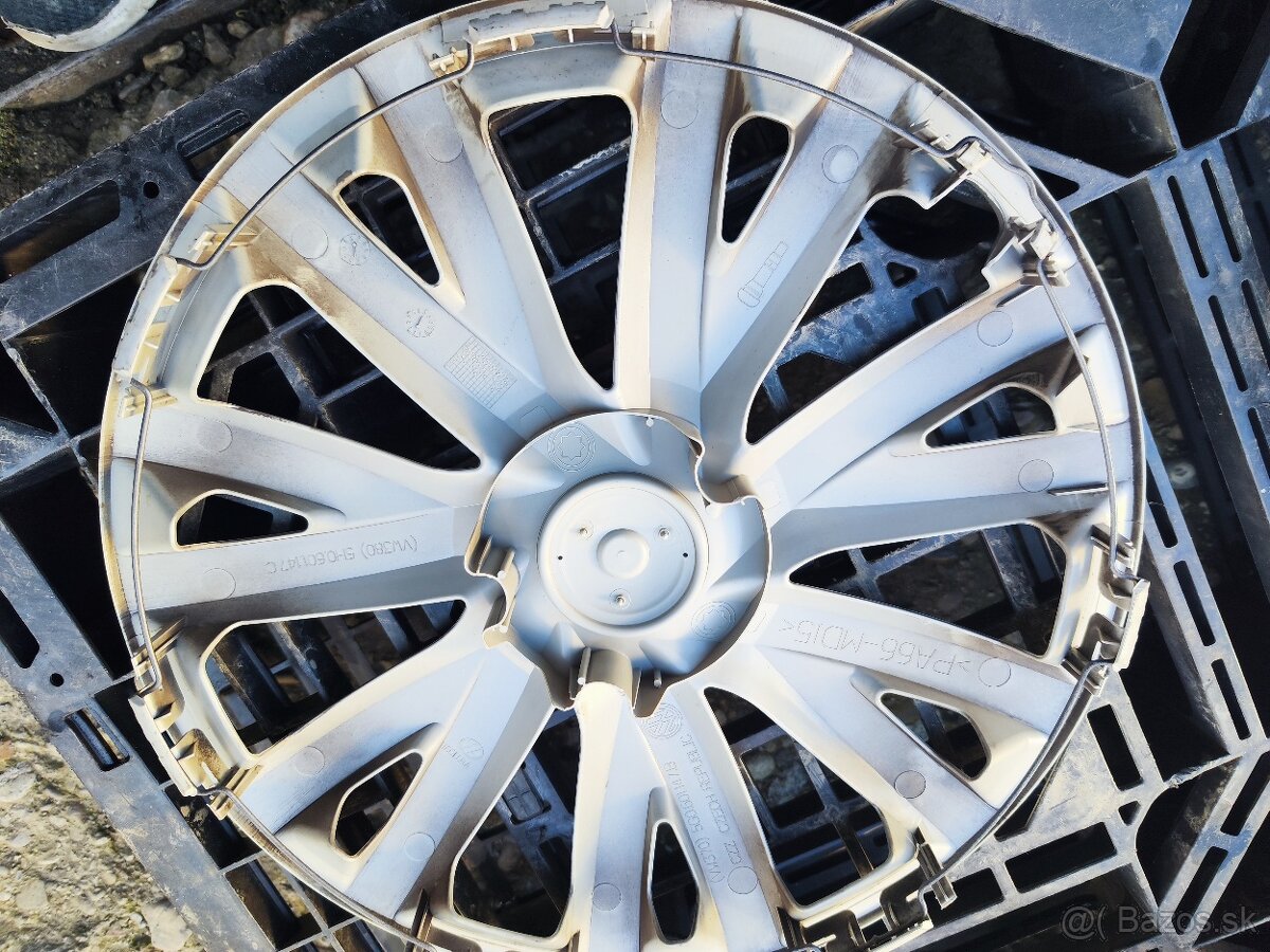 Puklice =VOLKSWAGEN= R16 = 4 ks - 2