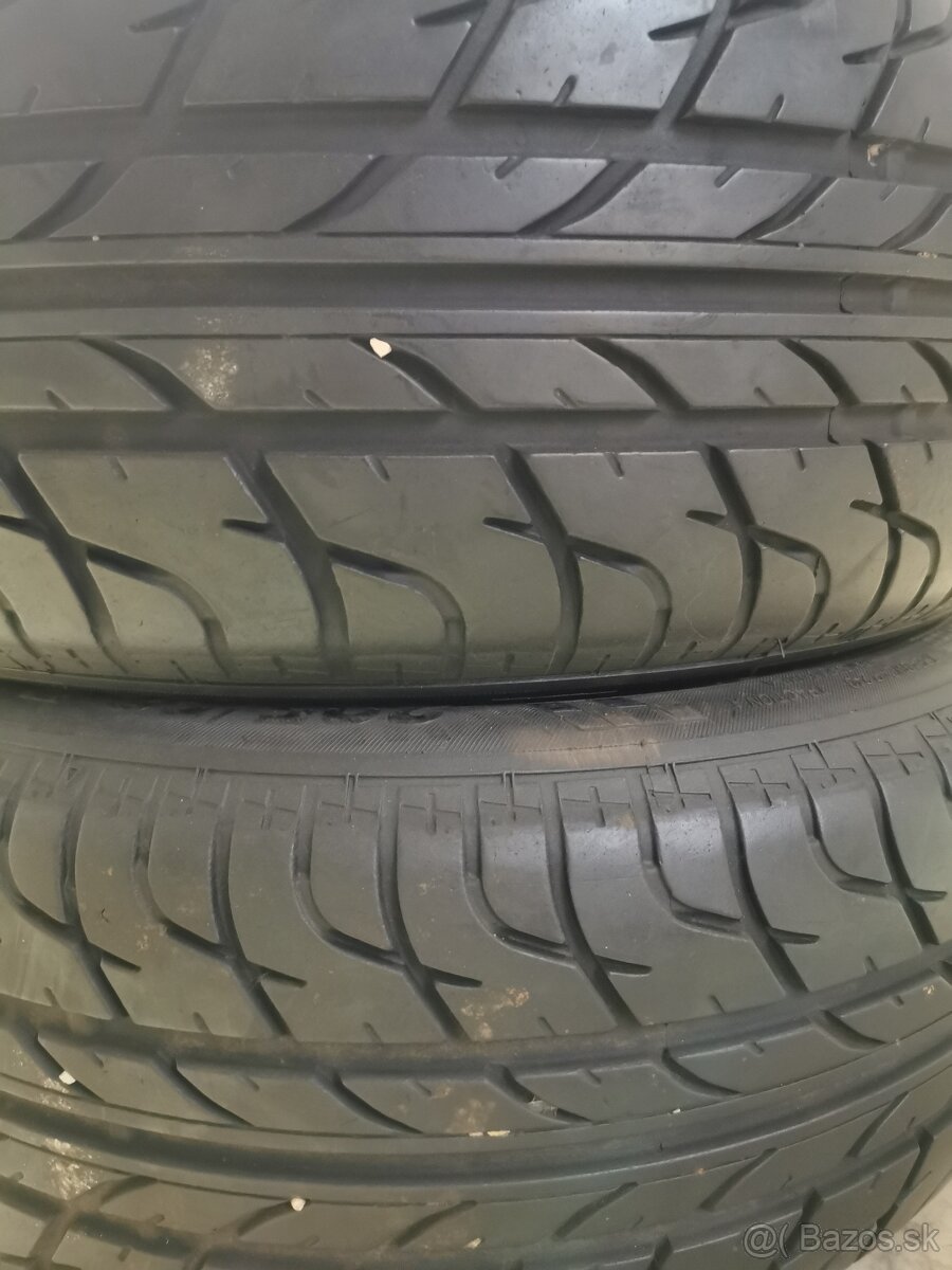Letné pneu 205/50 R16 - 2