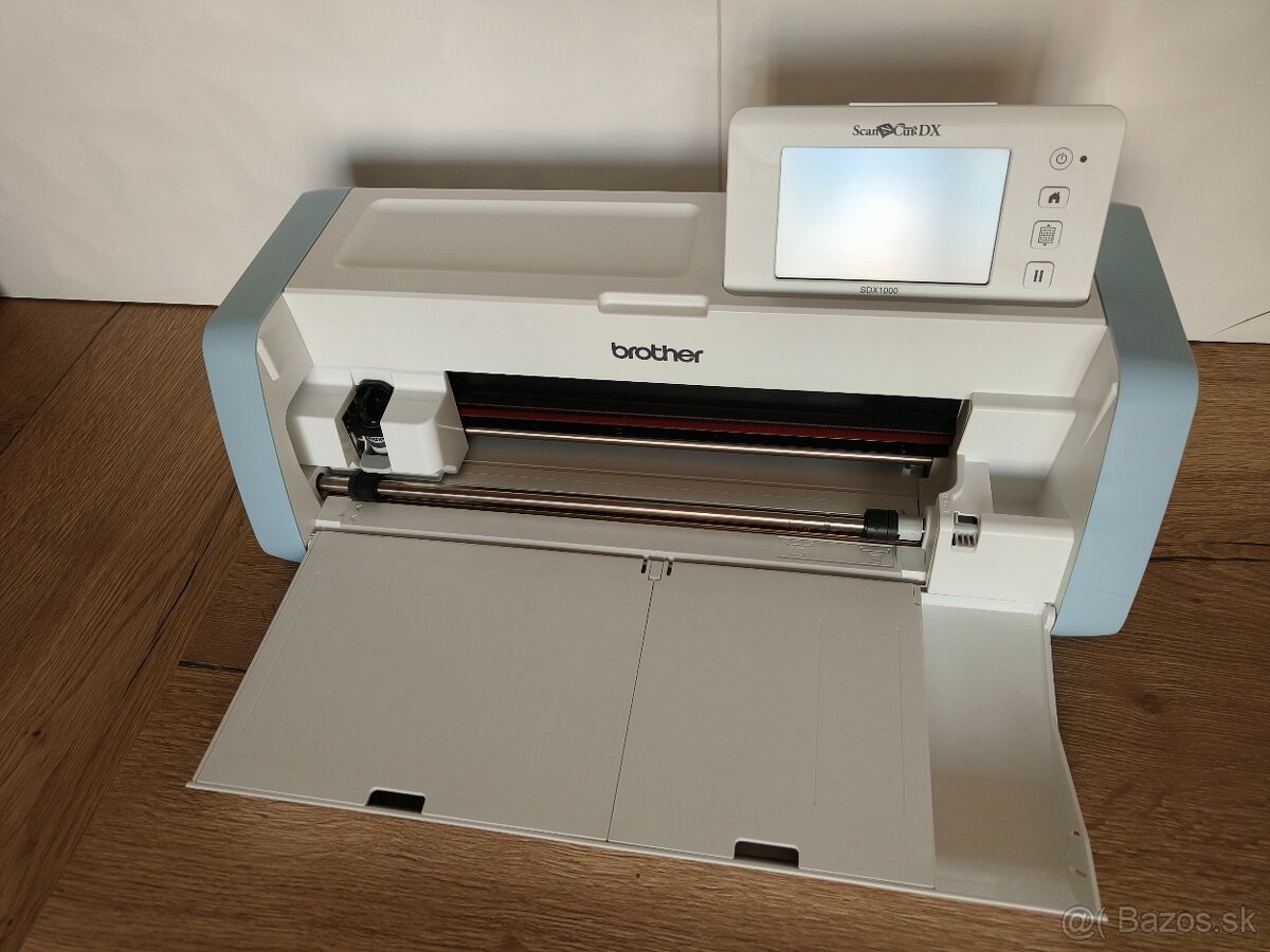 Rezací ploter Brother ScanNCut SDX 1000 - 2