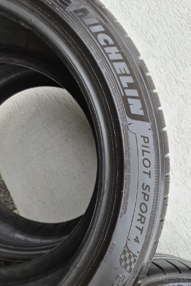 Michelin Pilot Sport 4, 235/45 R18 - 2