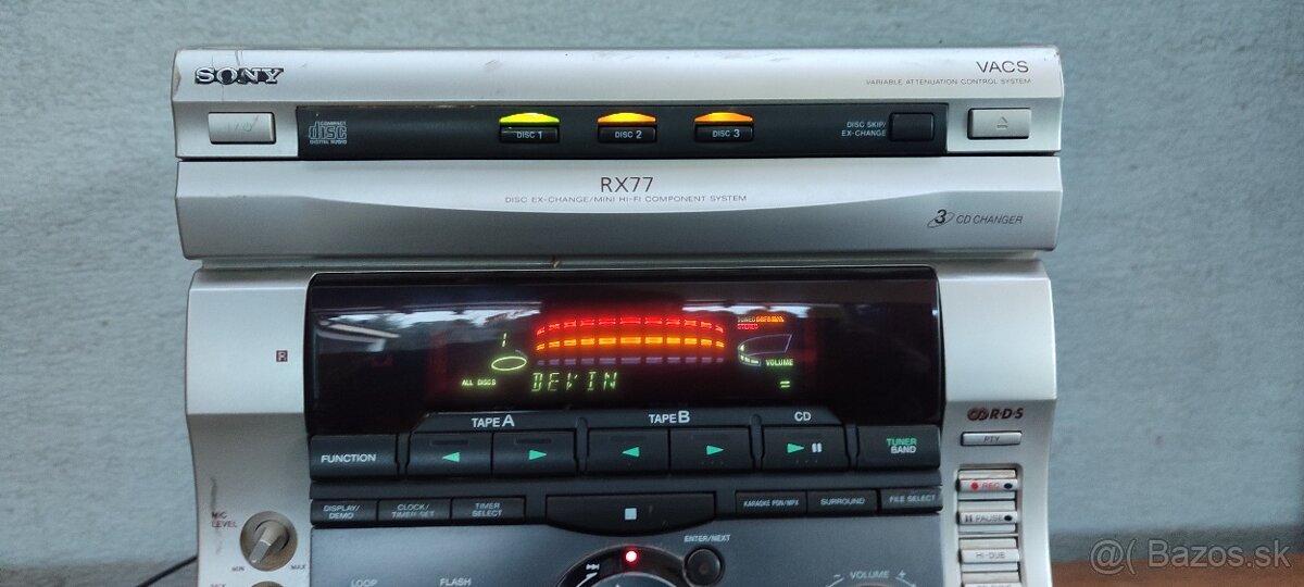 Hi-fi veža Sony - 2