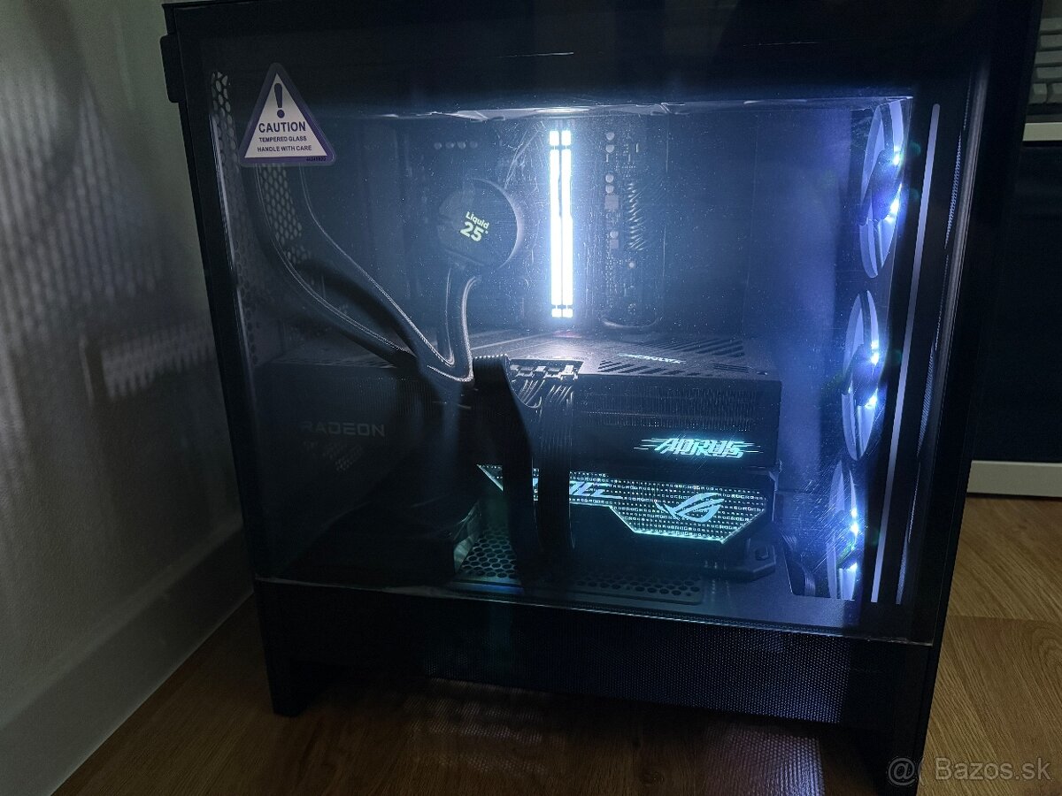 Vysokovýkonný herný počítač + periférie - 2