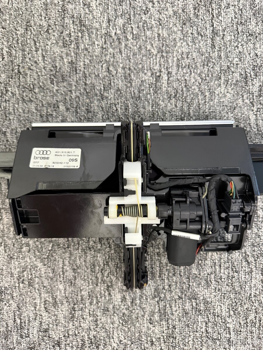 Radio audi a6 c7 - 2
