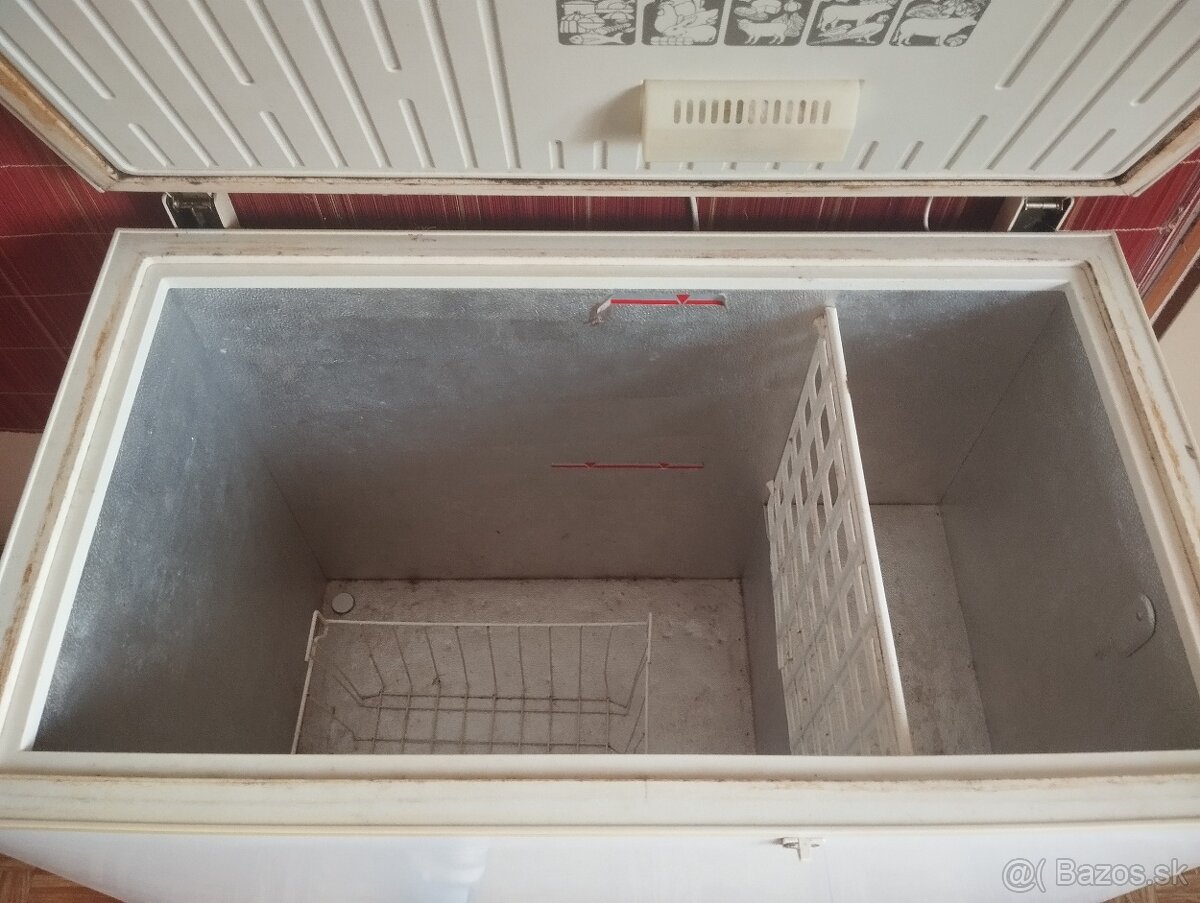 Mraziaci box 300 L - 2