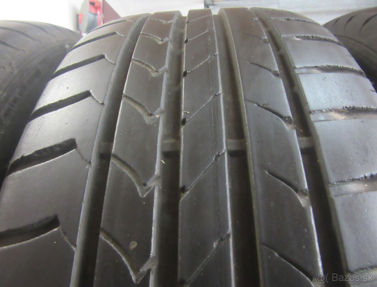 Letné pneumatiky 215/60R16 GOODYEAR - 2