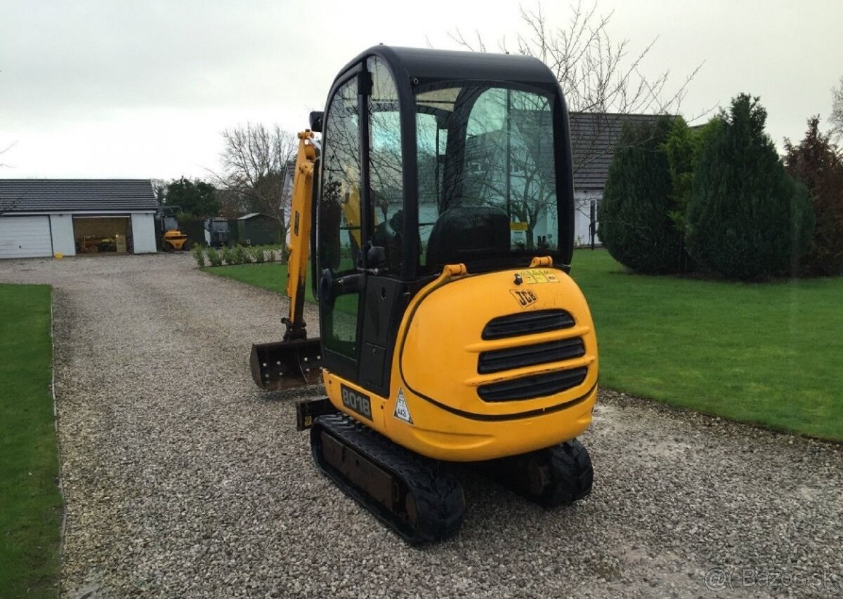 minibager -vaha 1822kg-jcb 8018 •14,9 kW-1350mth• - 2