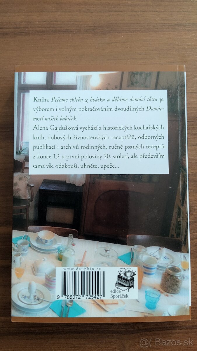 PEČEME CHLEBA Z KVÁSKU .... - 2