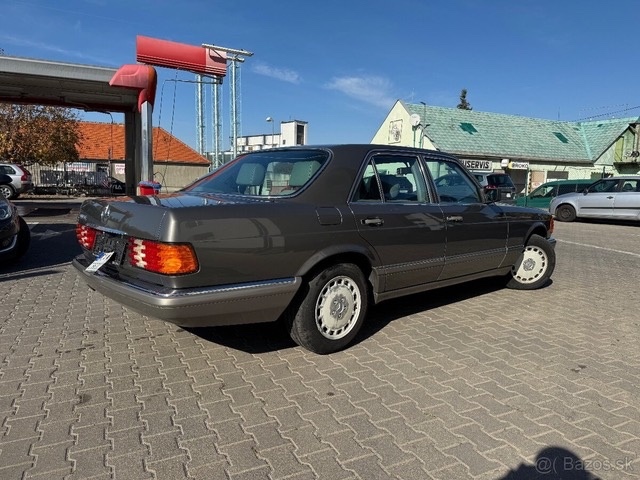 Mercedes-Benz w126 300 - 2