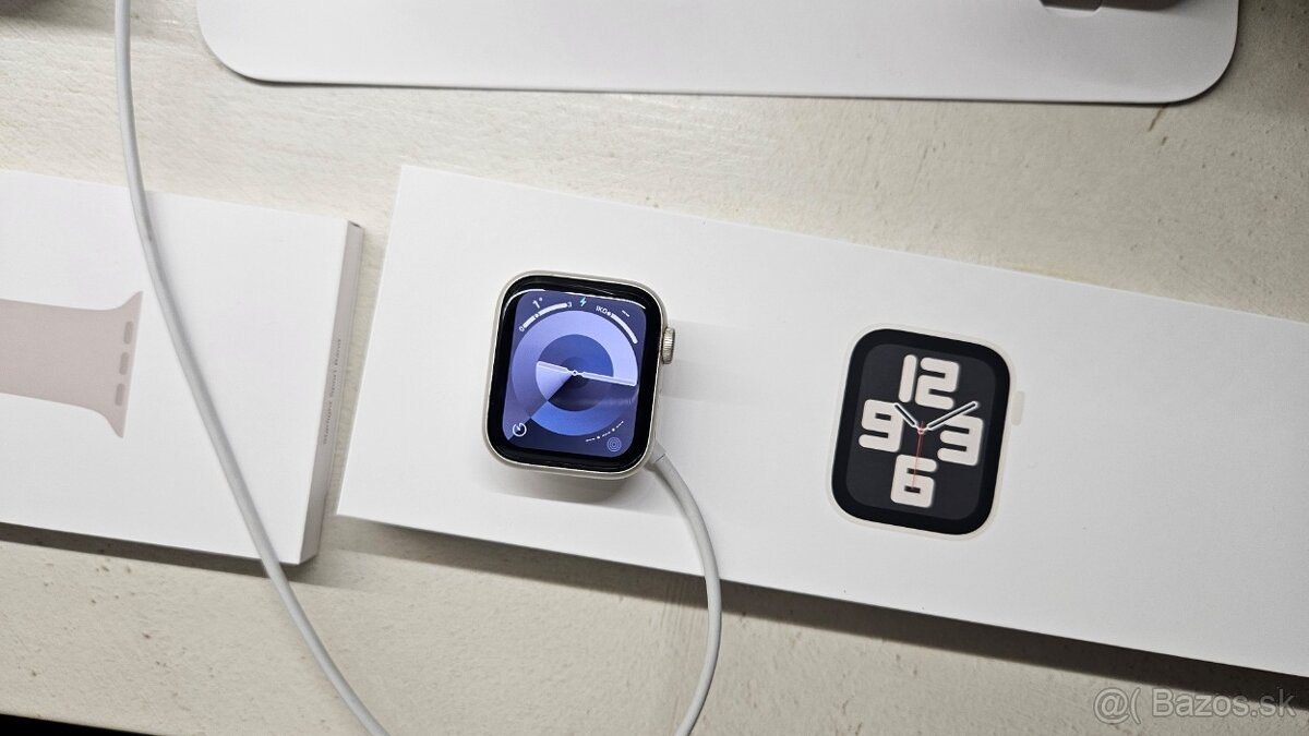 Apple Watch SE 2Gen 40mm - záruka - 2