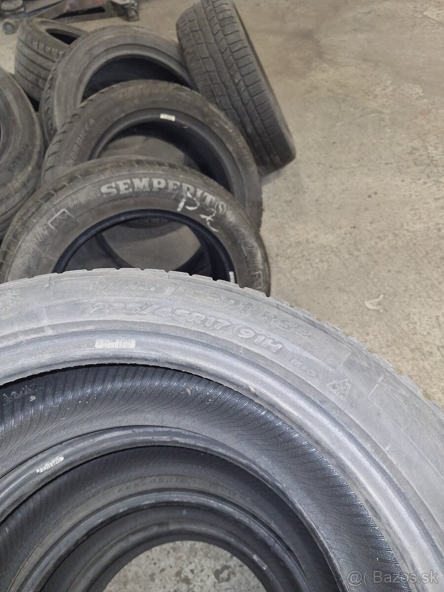 Hankook winter 225/45r17 - 2