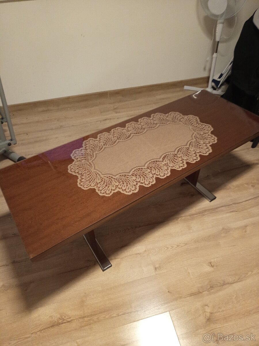 Konferenčný stolík - 2