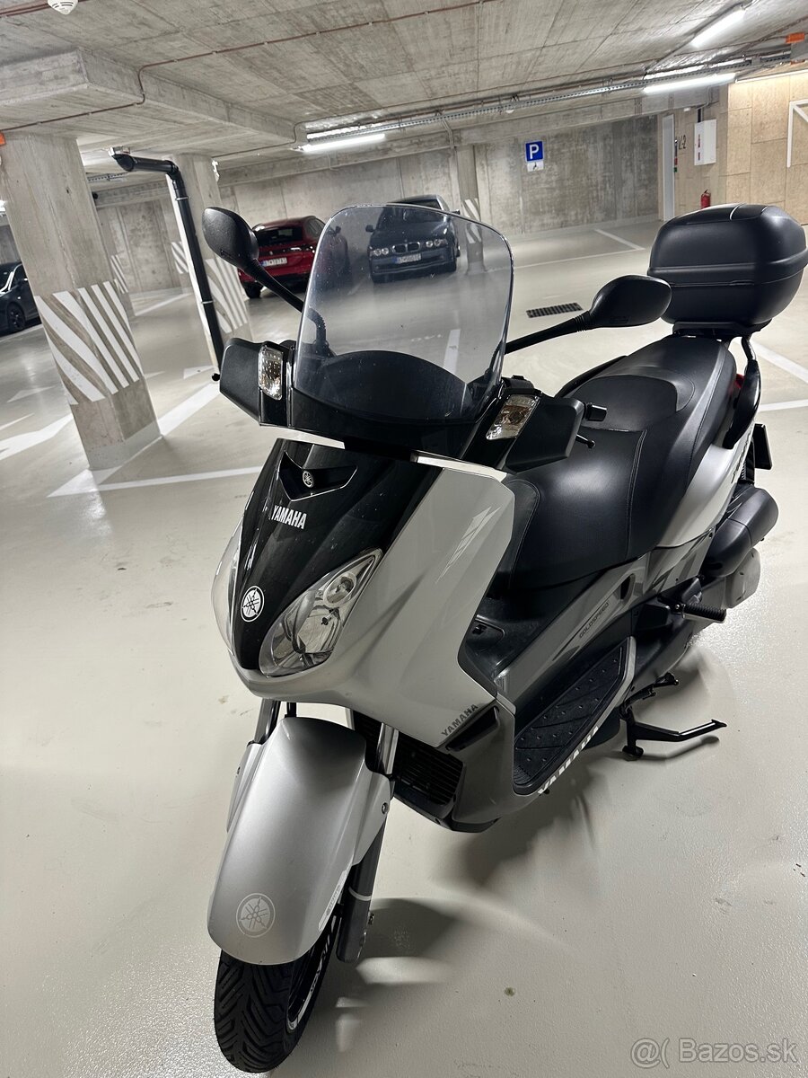 Yamaha XMAX 250i - 2