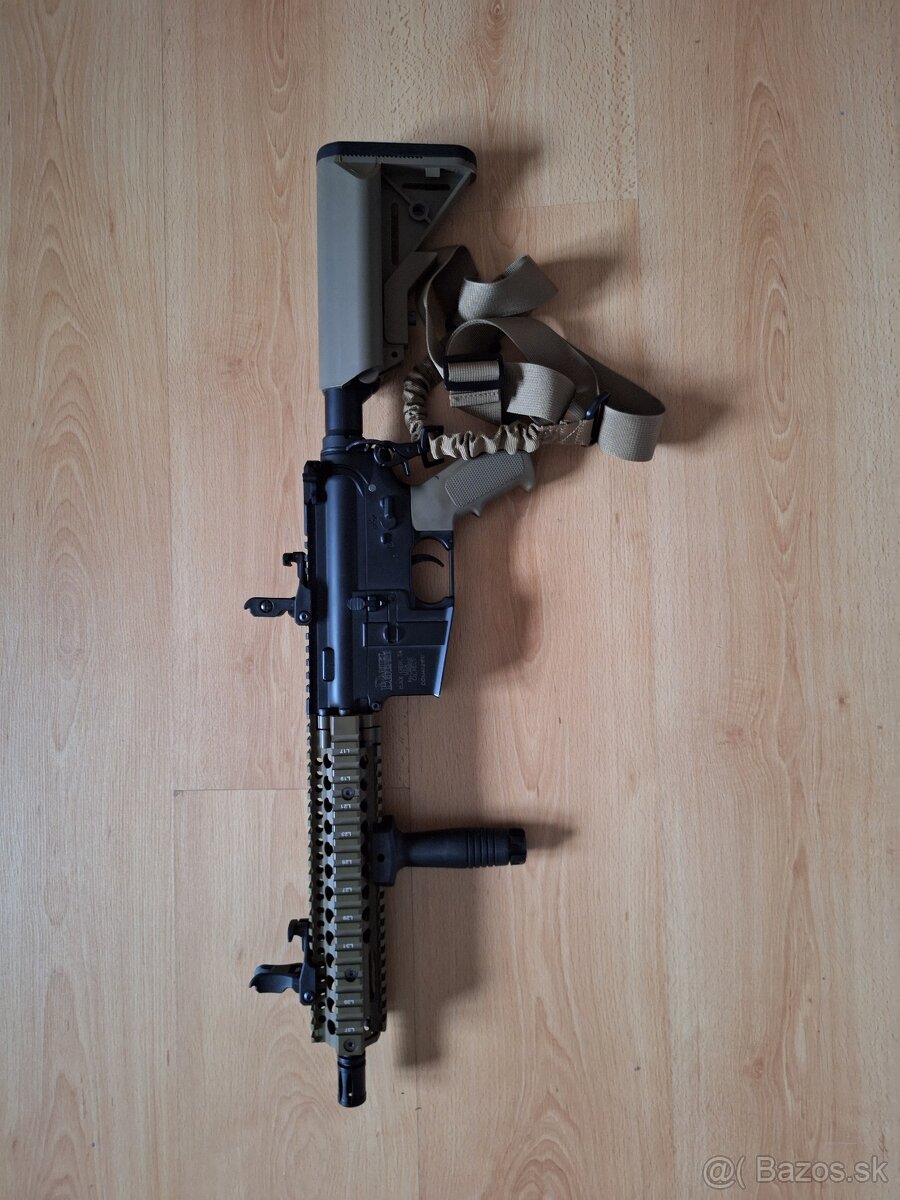 Specna Arms M4 Carbine - 2