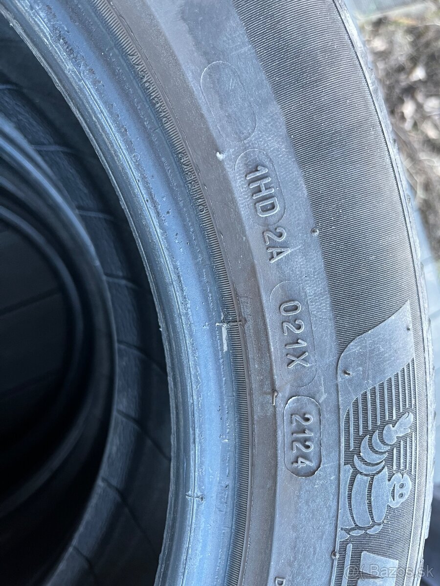 Predám pneu Michelin Primacy4 205/55/R17 DOT2124 - 2