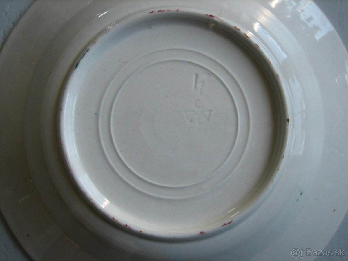 Kremnická keramika, prvá polovica 20. storočia. - 2