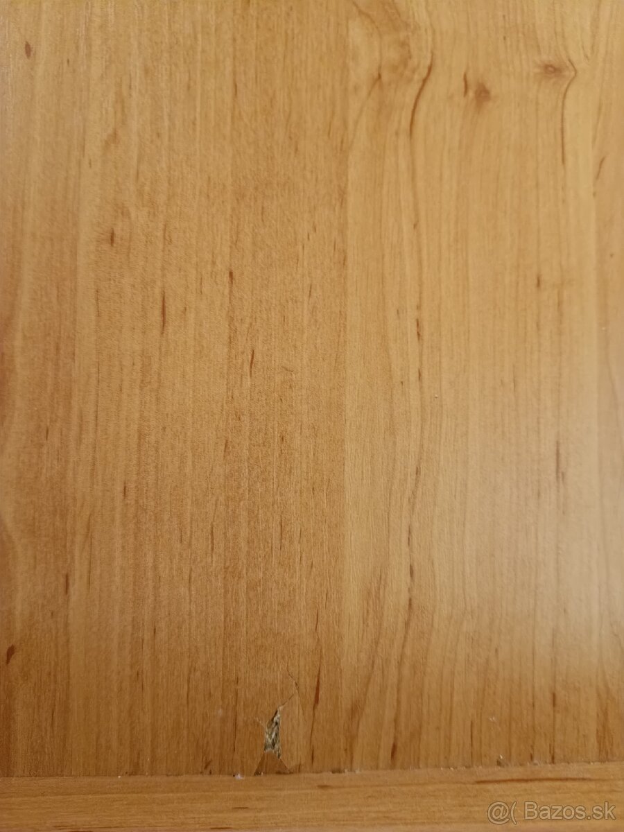 Darujem prebaľovací pult - 2