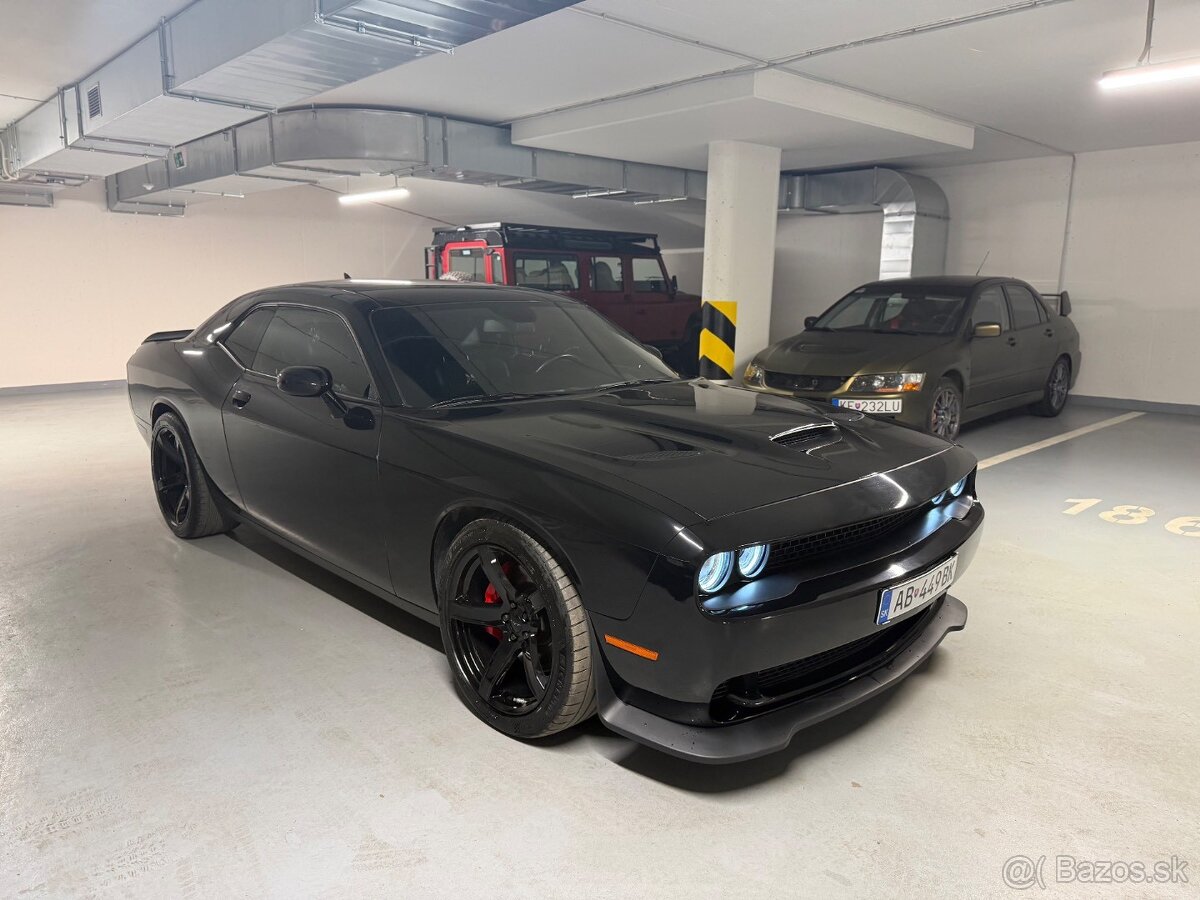 Dodge Challenger SRT 392 6.4l - 2