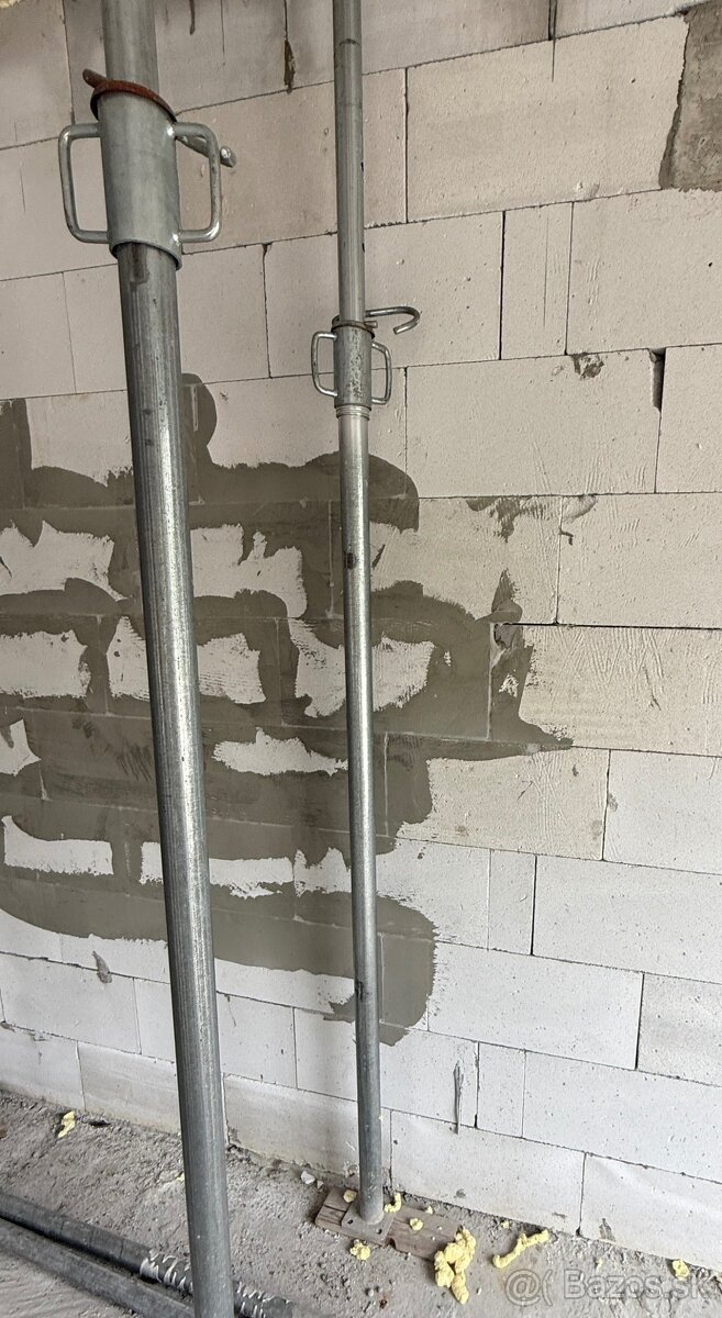 Stropné stojky/podpery 180ks - 2