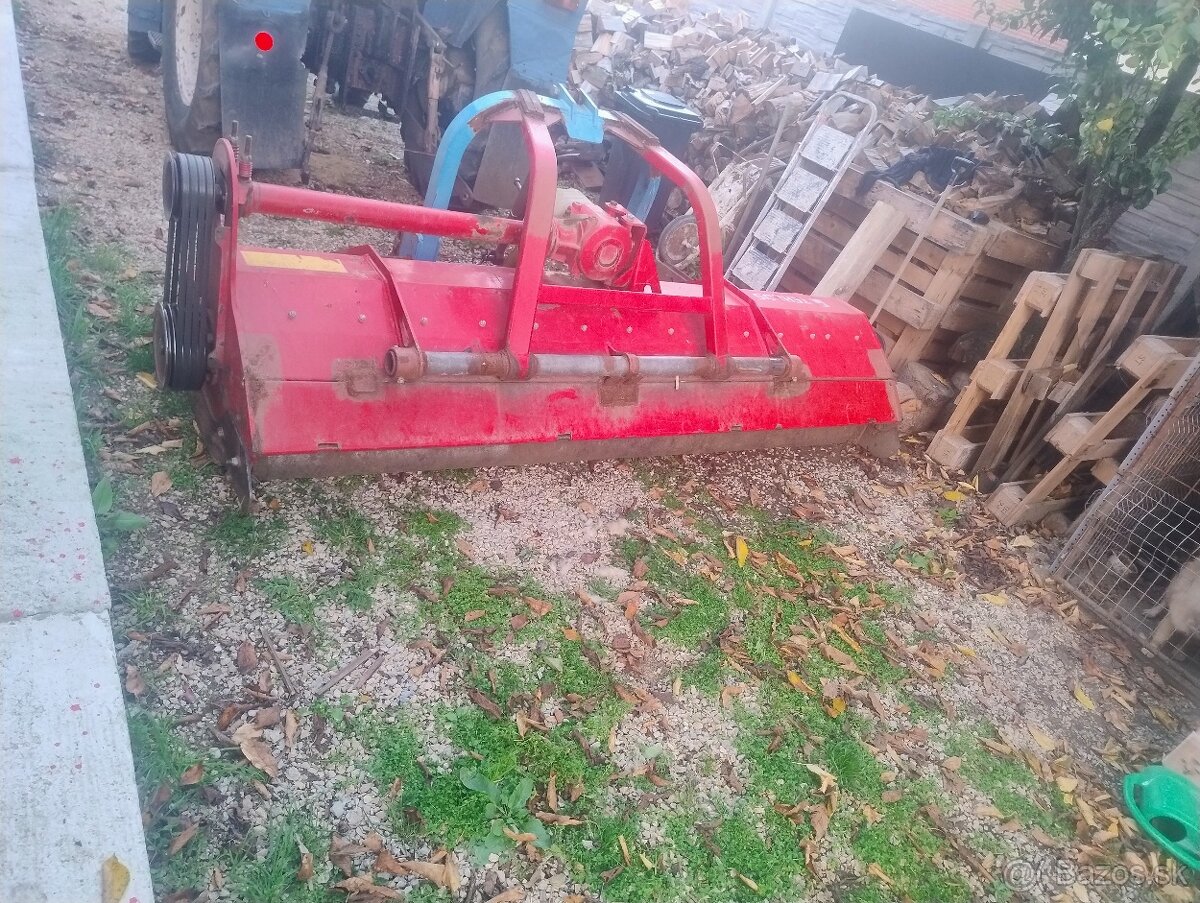 Predám kladivkovy mulcovac - 2