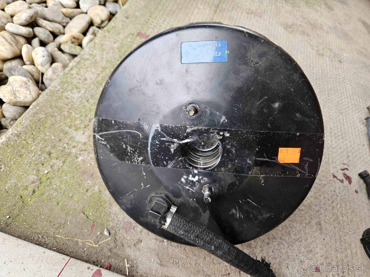 Bmw posilňovač bŕzd na BMW e36 - 2