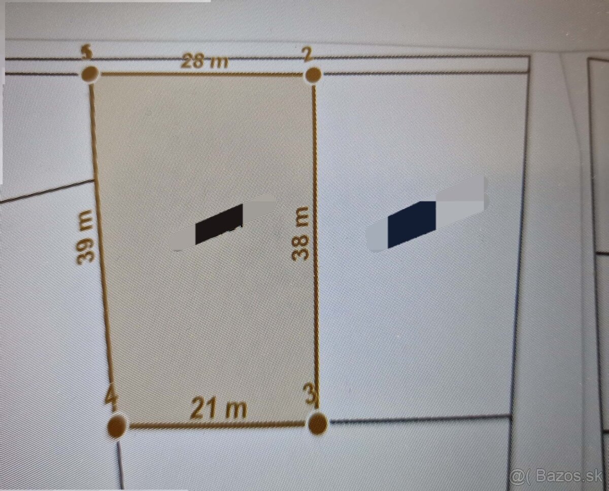 Stavebný pozemok Tek. Lužany - 2
