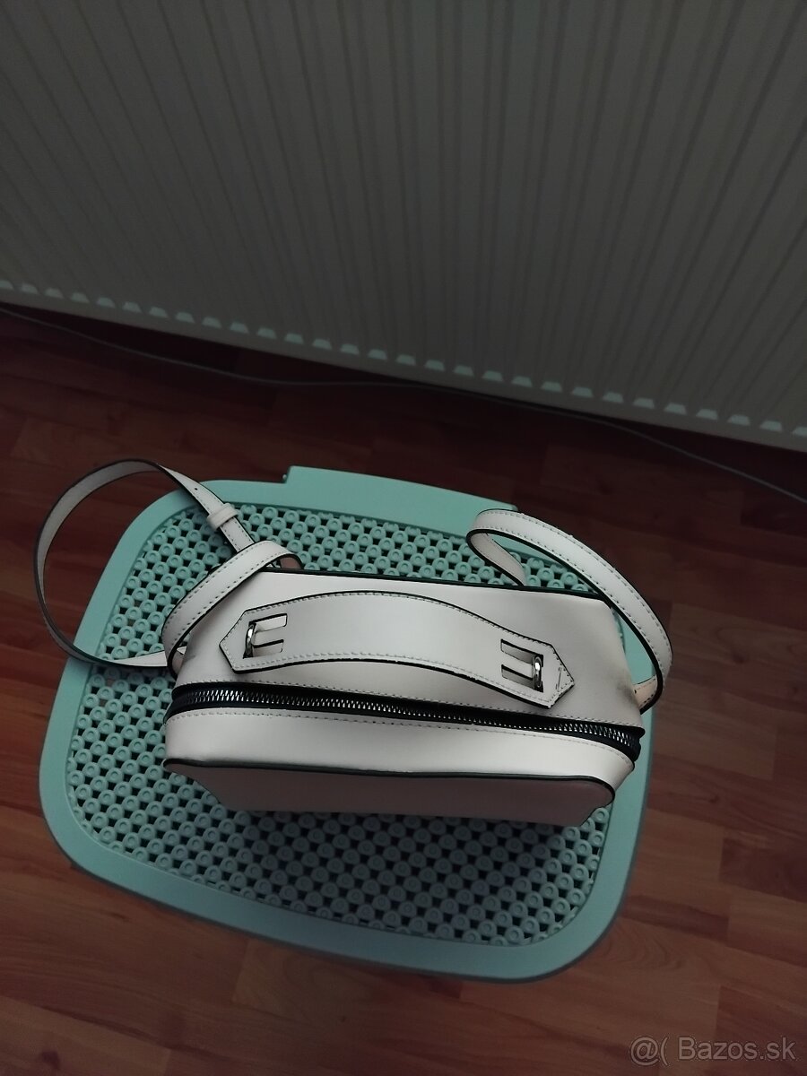 Damska ruzova kabelka - 2