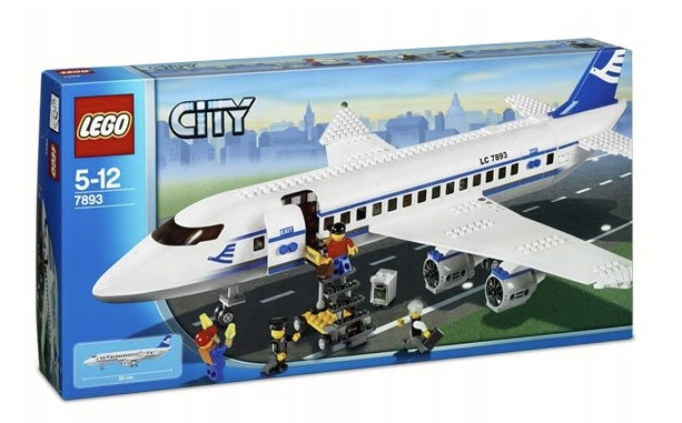 LEGO 7893 Passenger Plane - 2