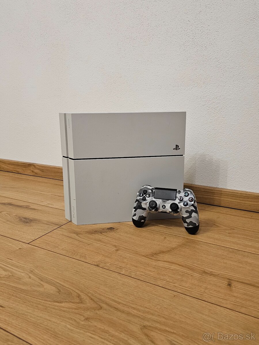 Playstation 4 - 2