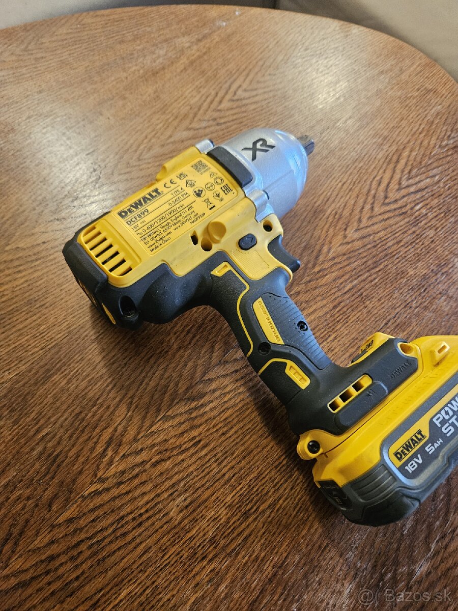 Dewalt - 2