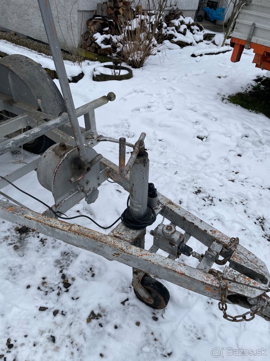 Vyklápacia Vlecka - 2