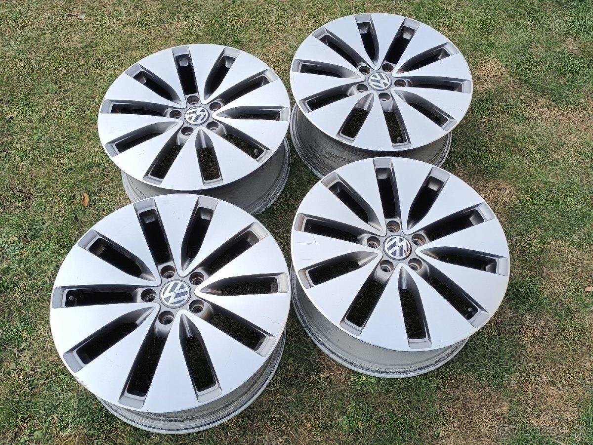 Original VW R18 Bilbao - 2