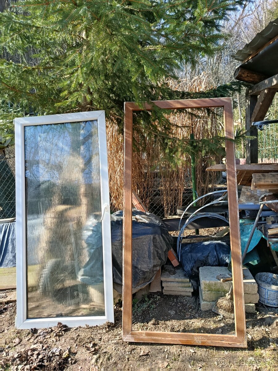 Plastové dvere,okno - 2