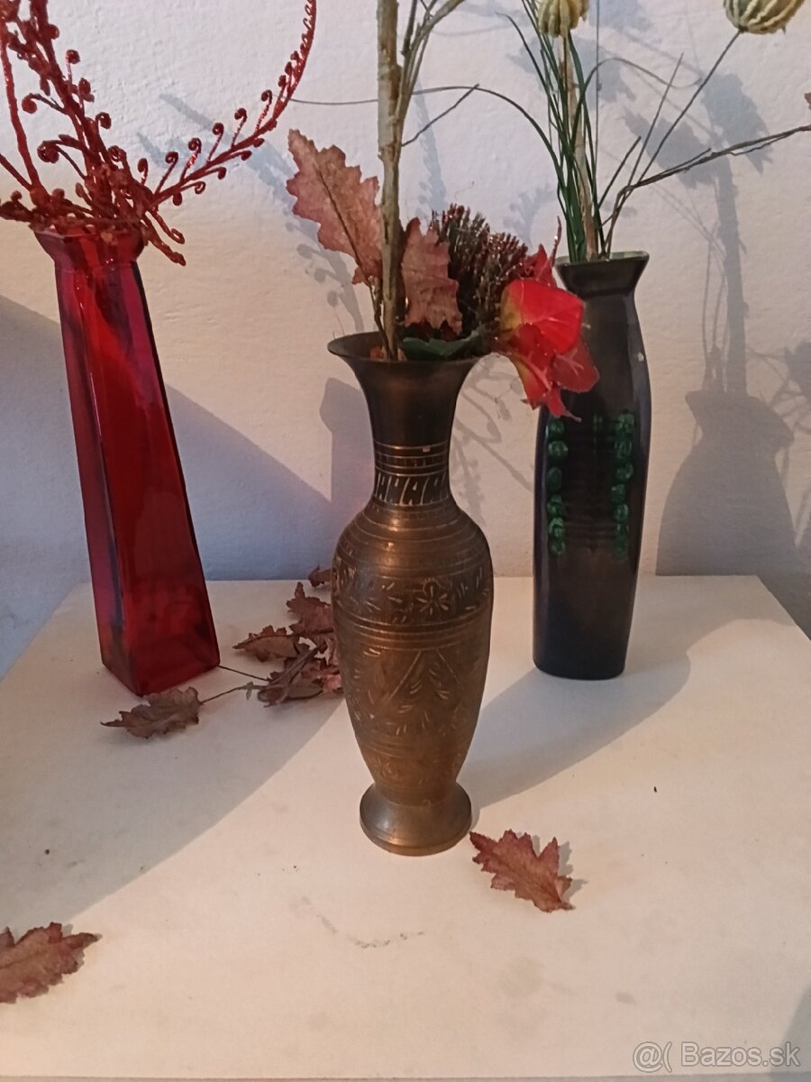 MEDENA VAZA A INE DEKOR - 2