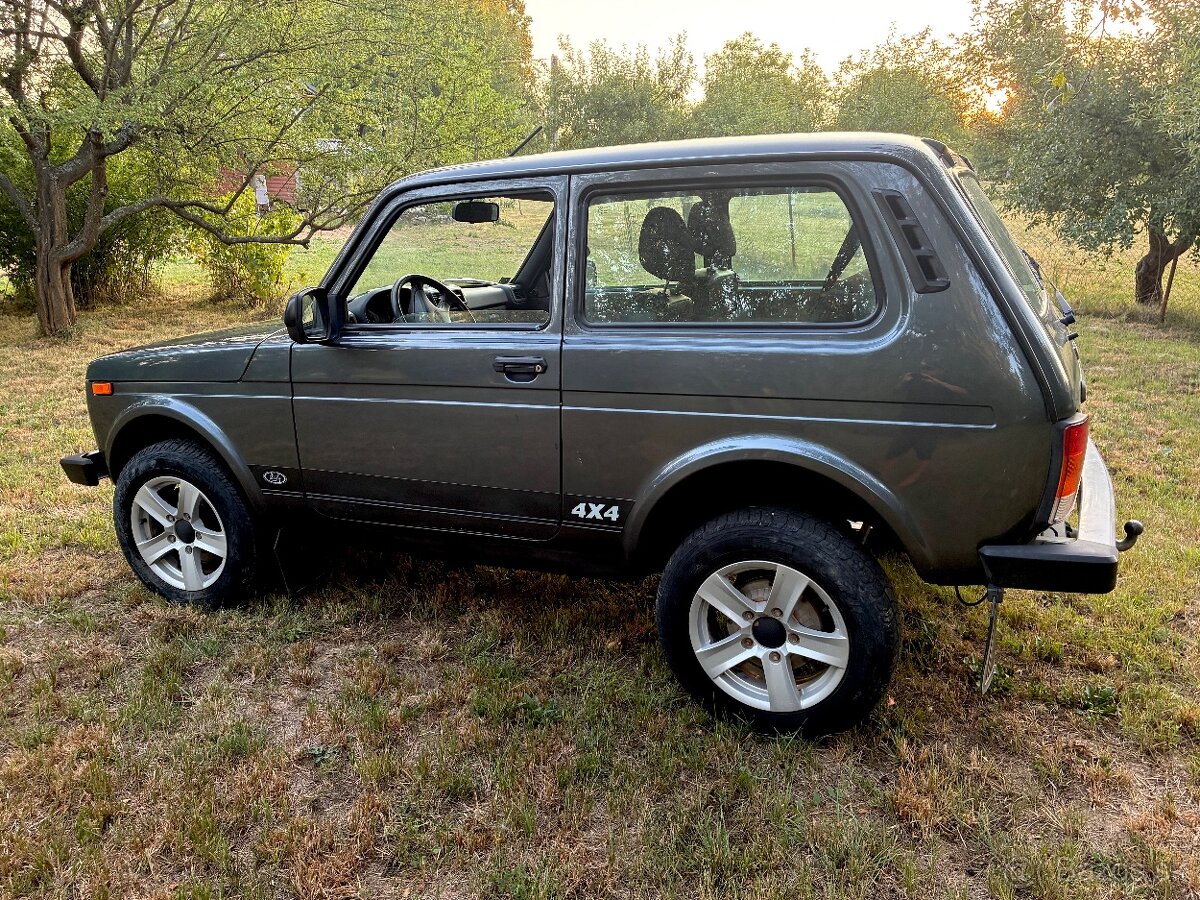Lada Niva 2021 Legend - 2
