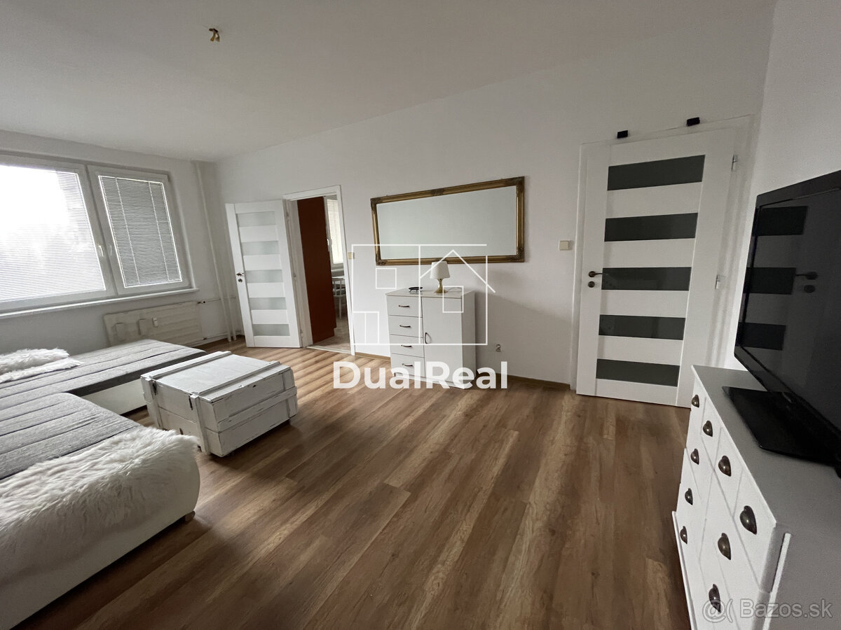 Na prenájom 3-izbový byt v Nových Zámkoch - 2