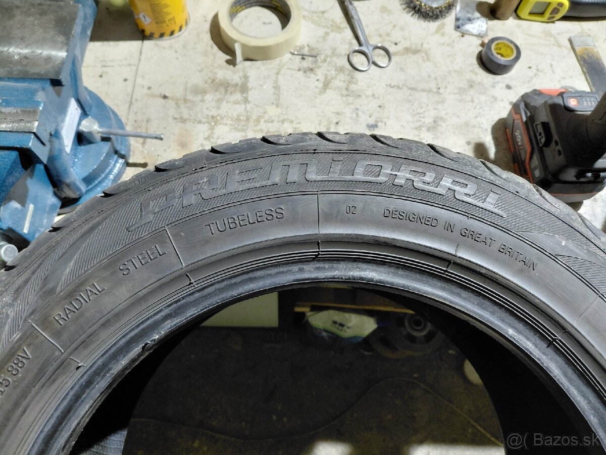 Letné pneumatiky 195/60 R15 - 2