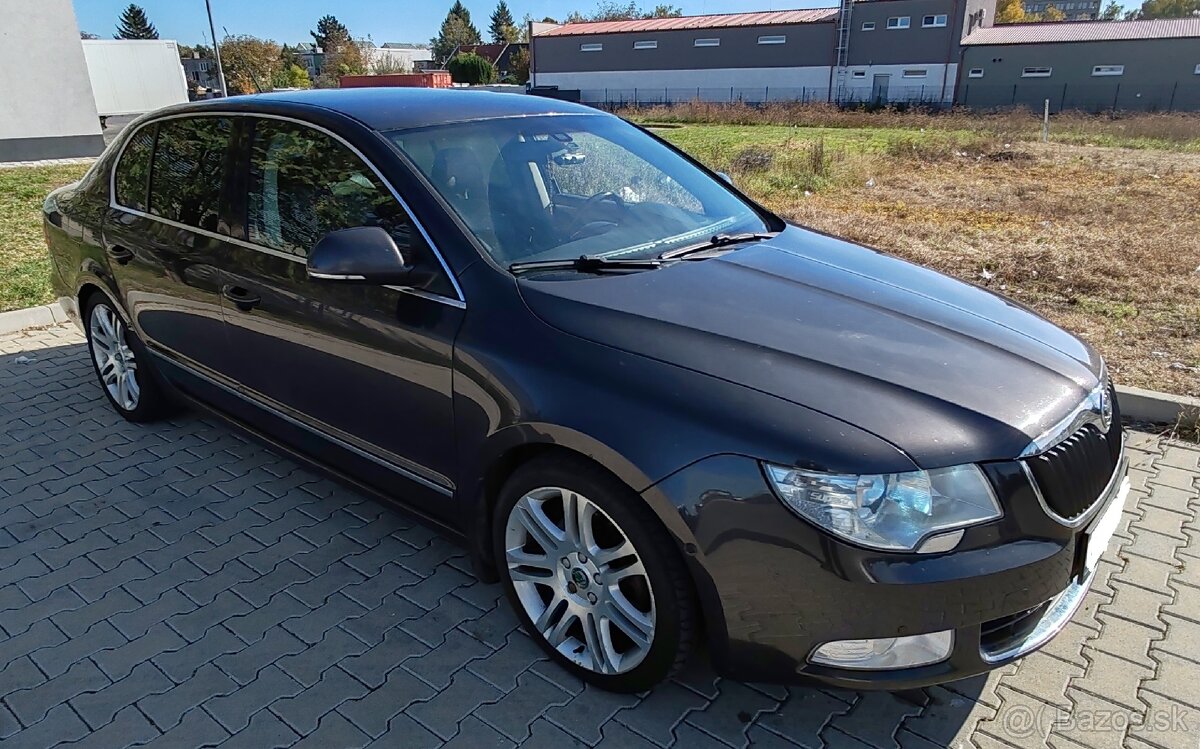 Skoda superb 2 2.0tdi 125kw dsg - 2