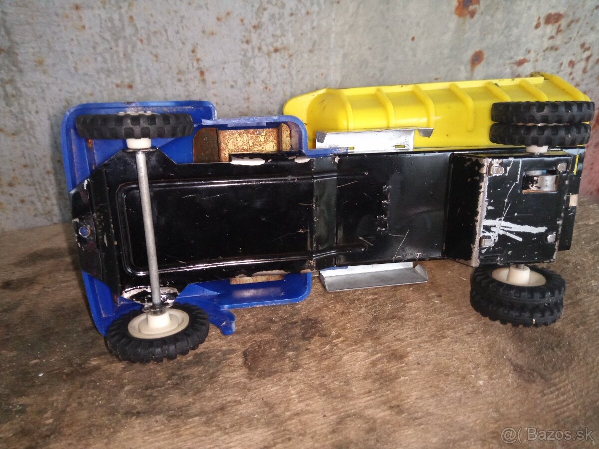 Staré hračky - Praga S5T - 2