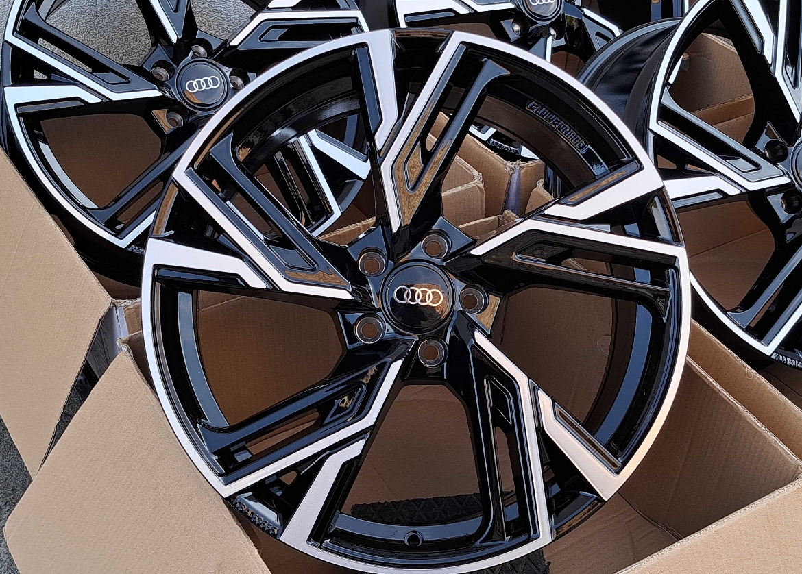 R18 Audi A3 A4 B8 B9 A5 A6 C7 C8 5x112 ET30 - 2