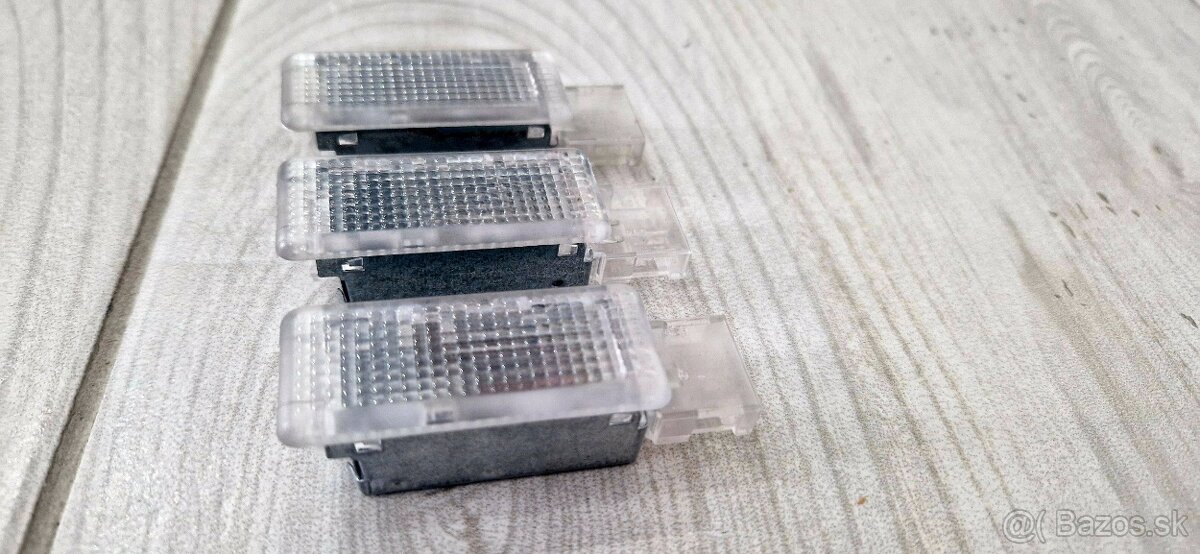 Osvetlenie nôh,kufra Origo VW Group - 2