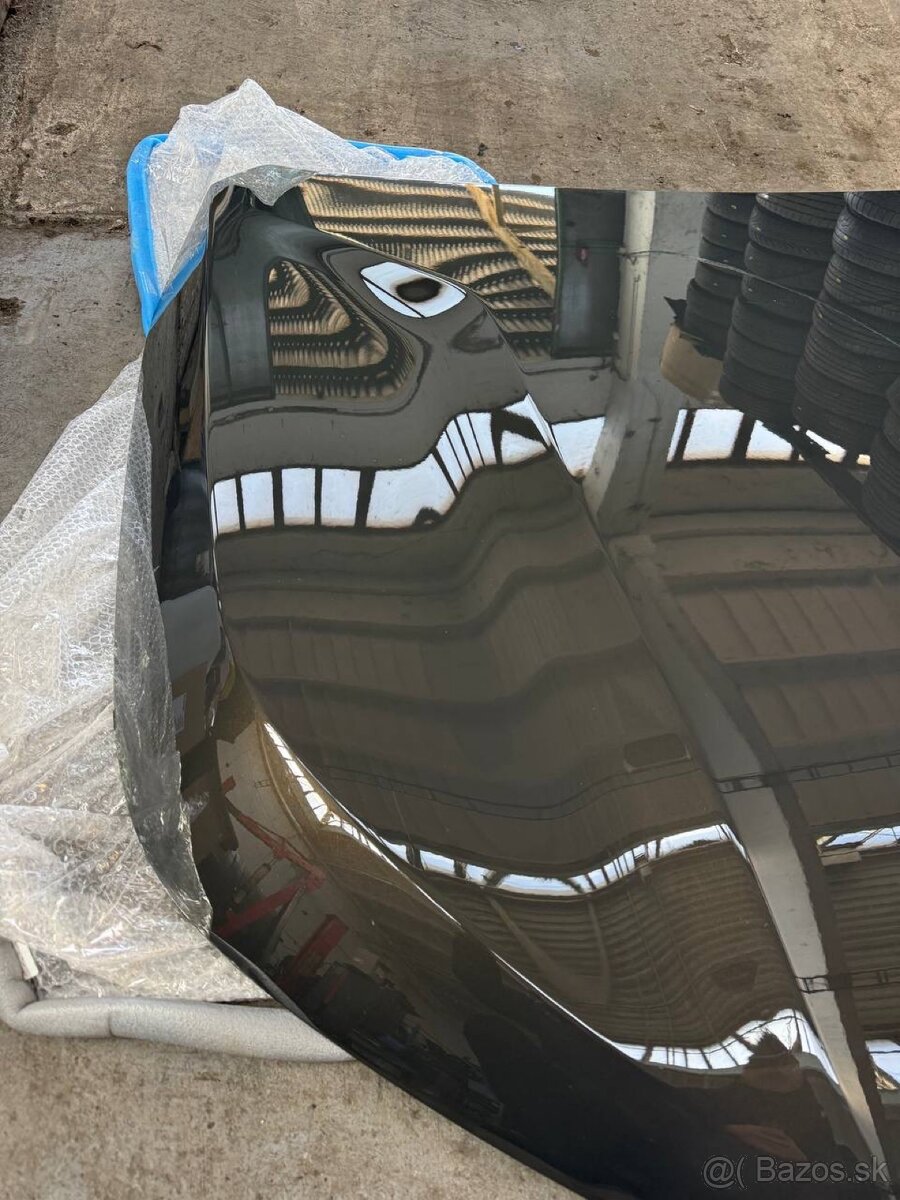 Kapota BMW XM G09 - 2