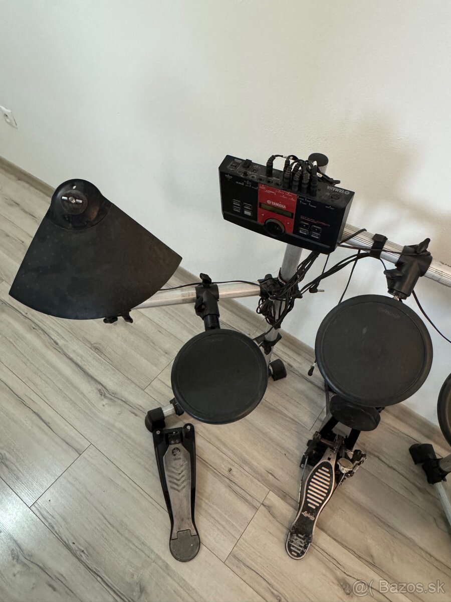 Predám elektronické bicie Yamaha DTXplorer - 2