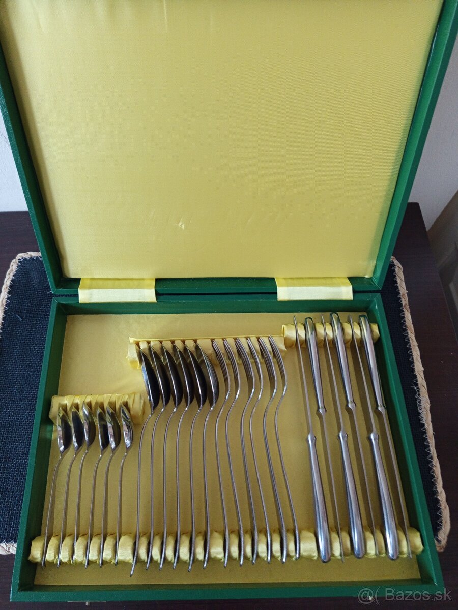 RETRO PRIBOR SANDRIK ANTICORO-TOP STAV - 2