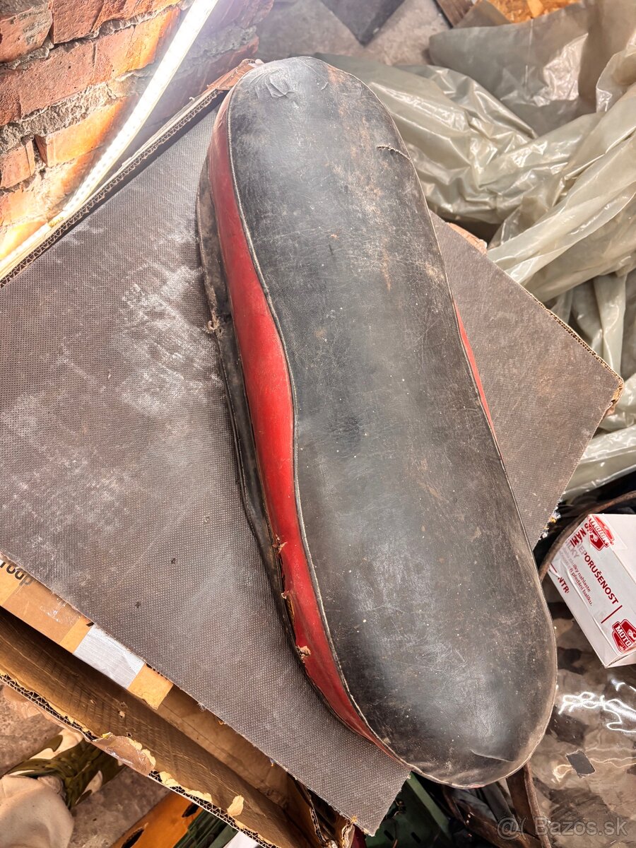 Jawa pionier sedadlo - 2