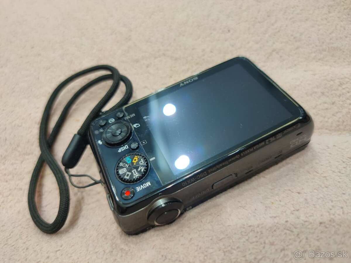 Sony Cyber-shot DSC-WX10 - 2