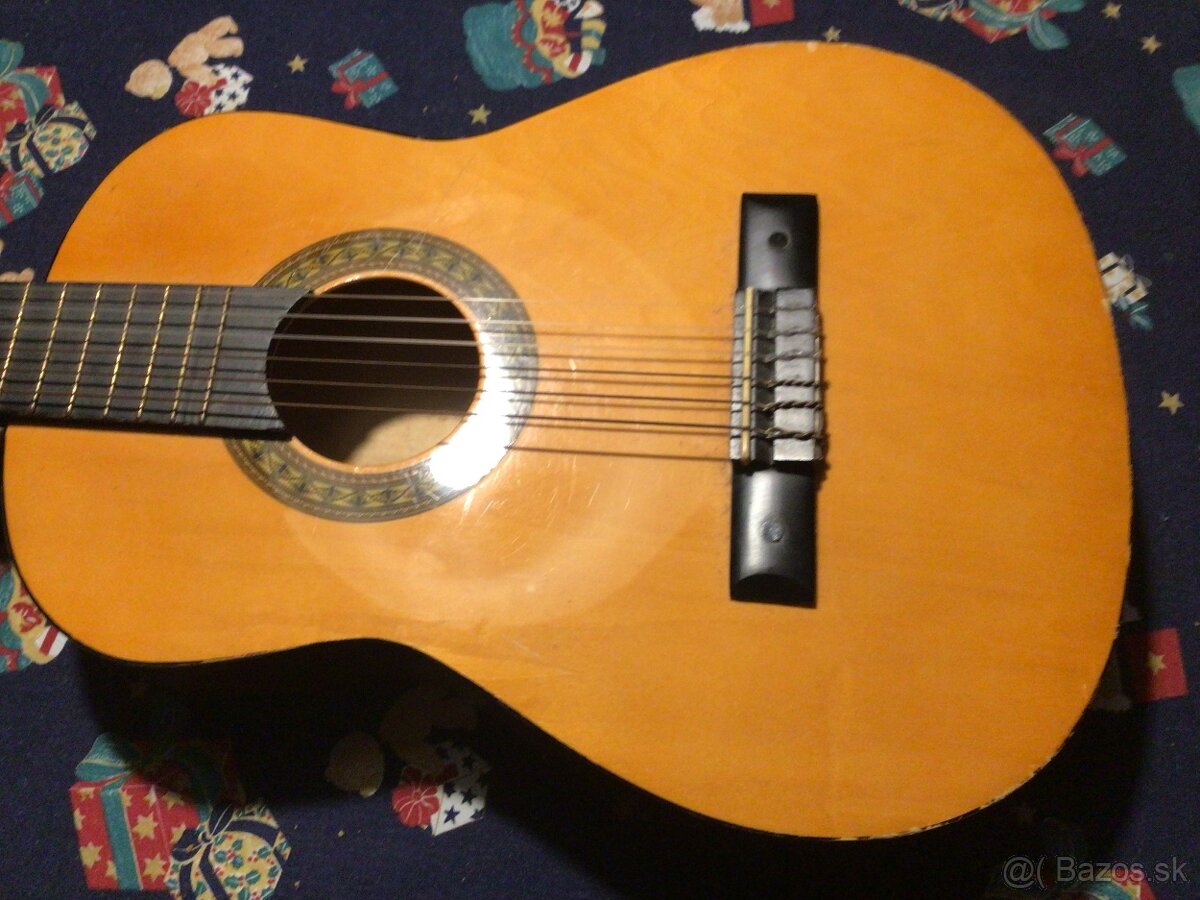 Detska gitara - 2