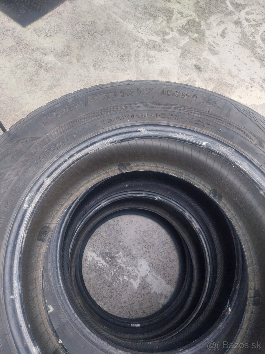 Nokian zimné 225/60r17 - 2