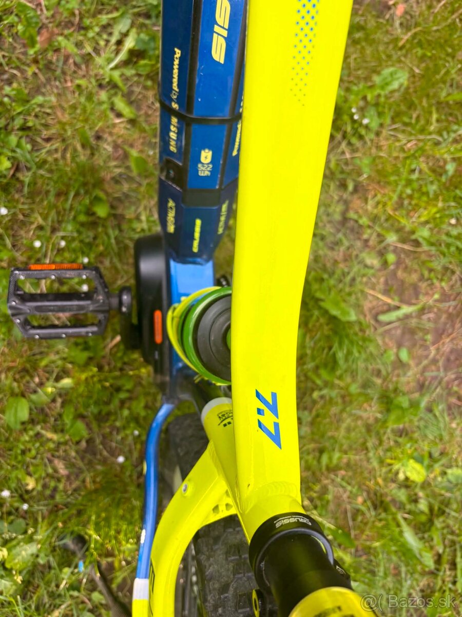 Crussis e-largo 7.7 - 2